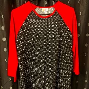 Large reglan LuLaRoe top